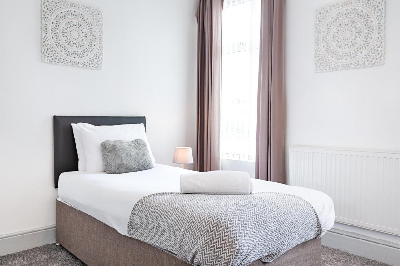 Walk To Swansea Stadium, 3 Rooms, Smart Tv'S Zewnętrze zdjęcie