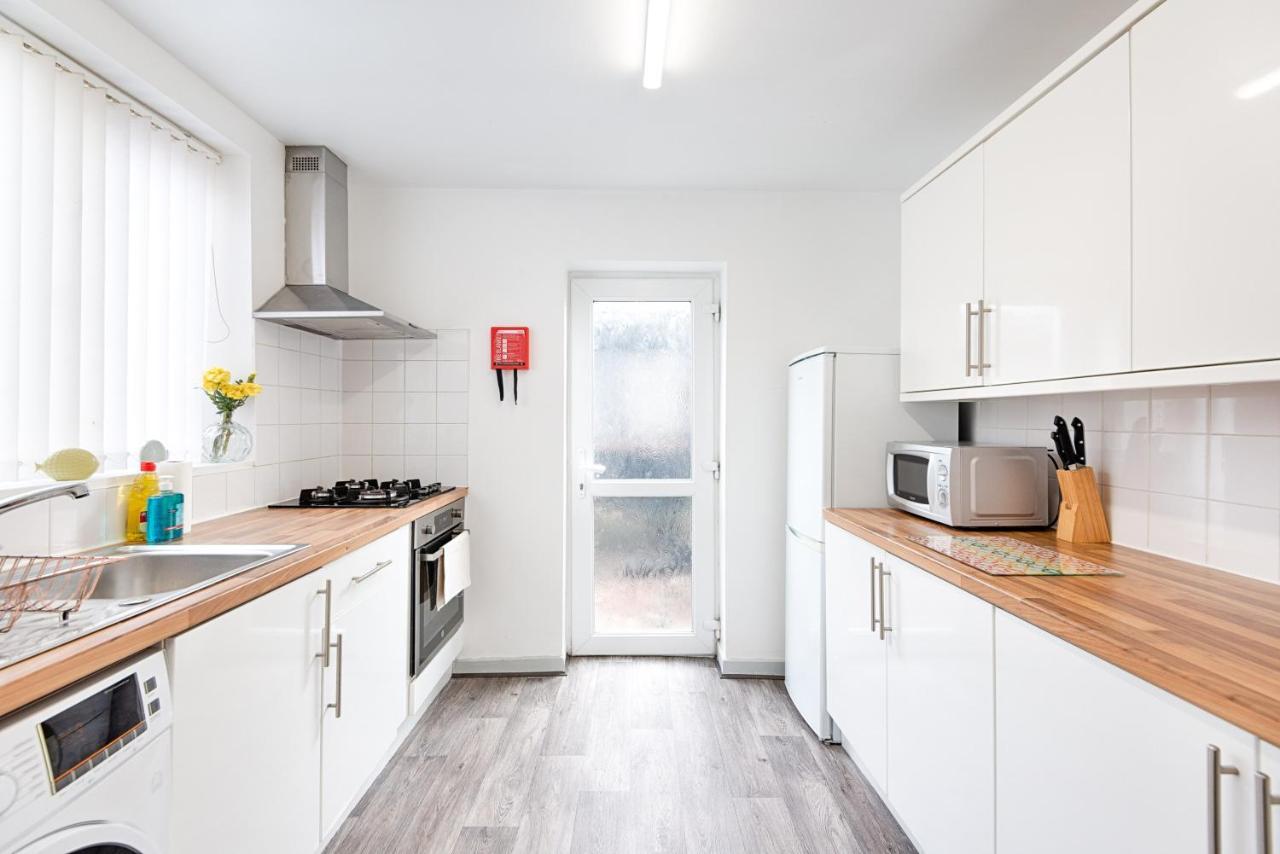 Walk To Swansea Stadium, 3 Rooms, Smart Tv'S Zewnętrze zdjęcie