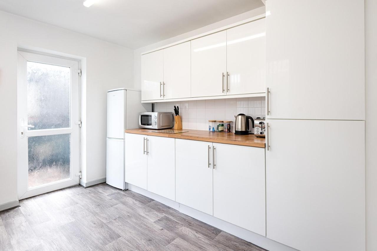 Walk To Swansea Stadium, 3 Rooms, Smart Tv'S Zewnętrze zdjęcie