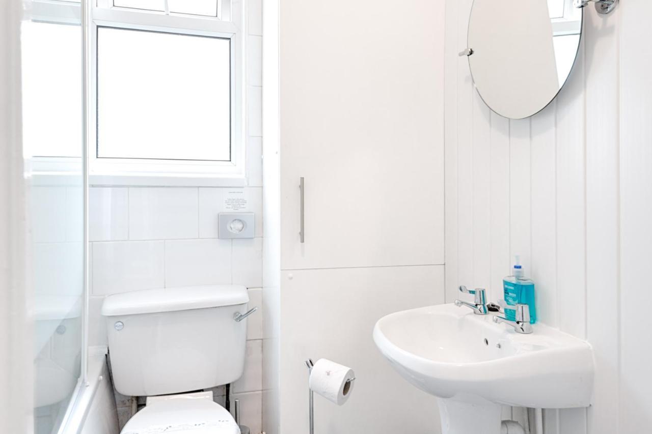 Walk To Swansea Stadium, 3 Rooms, Smart Tv'S Zewnętrze zdjęcie